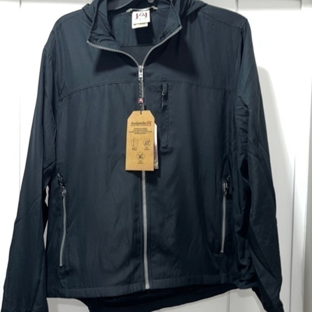 Avalanche Women's Black Utility Zip-Up Jacket